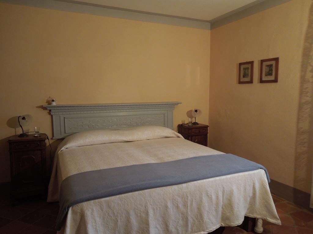 مبيت وإفطار Alfiano Natta Casa Rovelli الغرفة الصورة