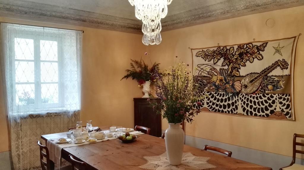 مبيت وإفطار Alfiano Natta Casa Rovelli المظهر الخارجي الصورة